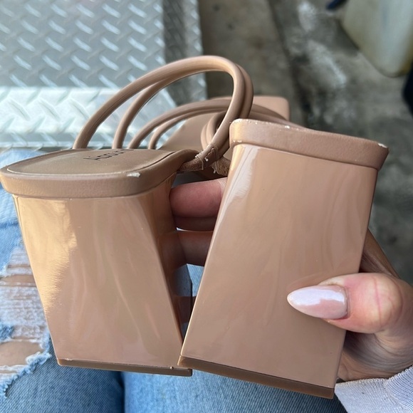 Abound austyn tubular strappy block heel - Picture 4 of 5